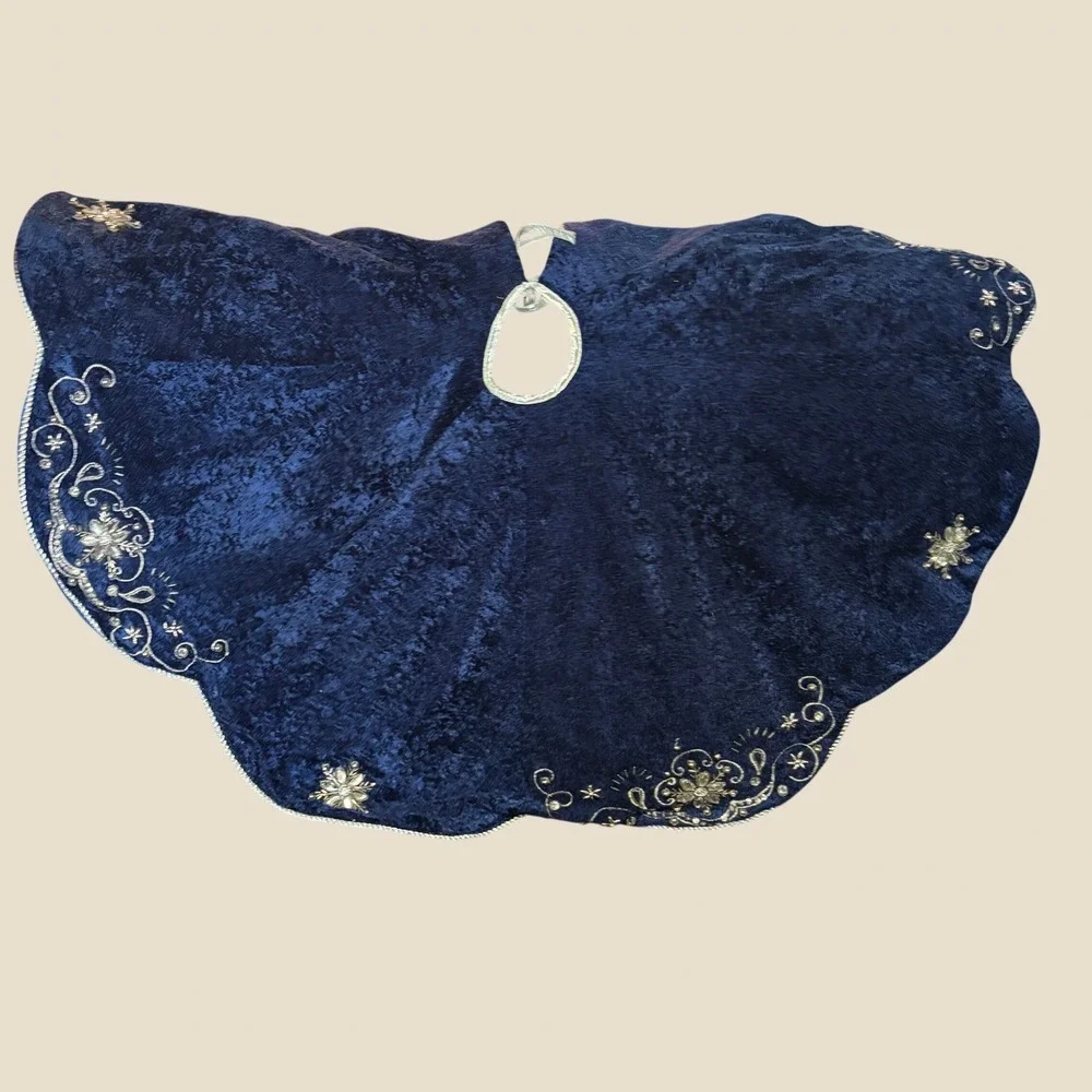 Vintage Christmas Tree Skirt Navy Blue Crushed Velvet Gold Beaded Snowflake